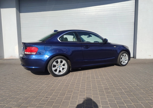 BMW Seria 1 cena 34800 przebieg: 173000, rok produkcji 2010 z Gniezno małe 529